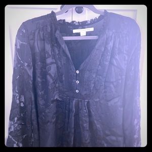 Black appliqué blouse 3 mother of pearl buttons